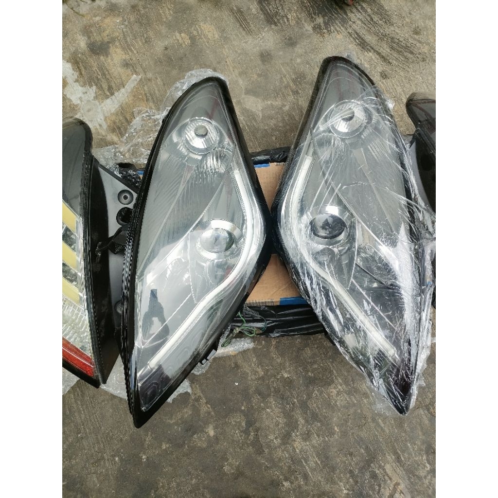 headlamp Swift 2013