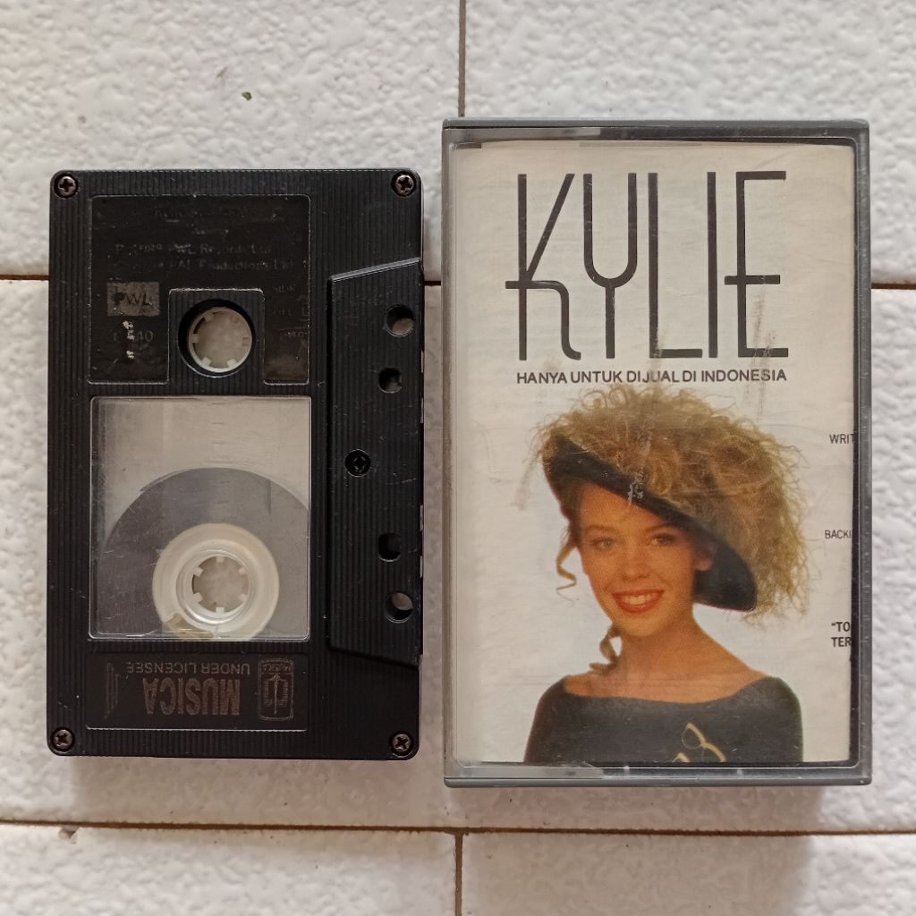 Kaset Kylie Minogue Kylie (1988) Original PWL Records
