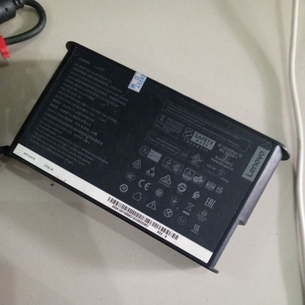 charger lenovo slim tip / kotak / usb 230watt