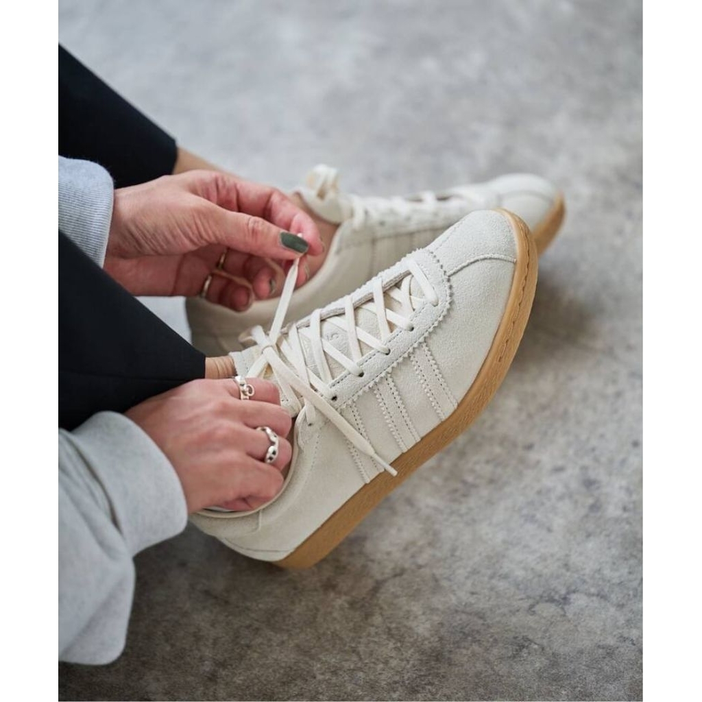 Adidas Tobacco wonder White