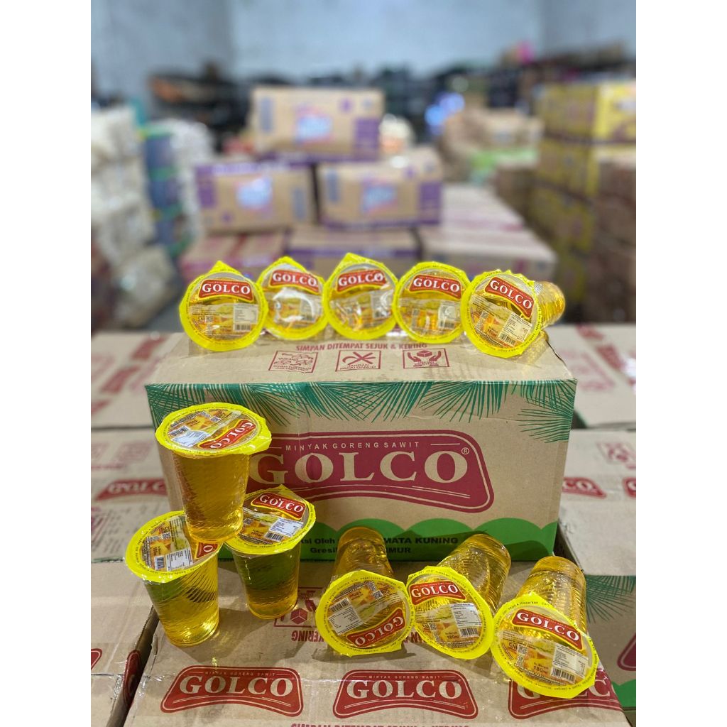 Minyak Goreng Kemasan Gulco 180ml - kemasan Gelas Plastik -1 Katron isi 48 pcs.