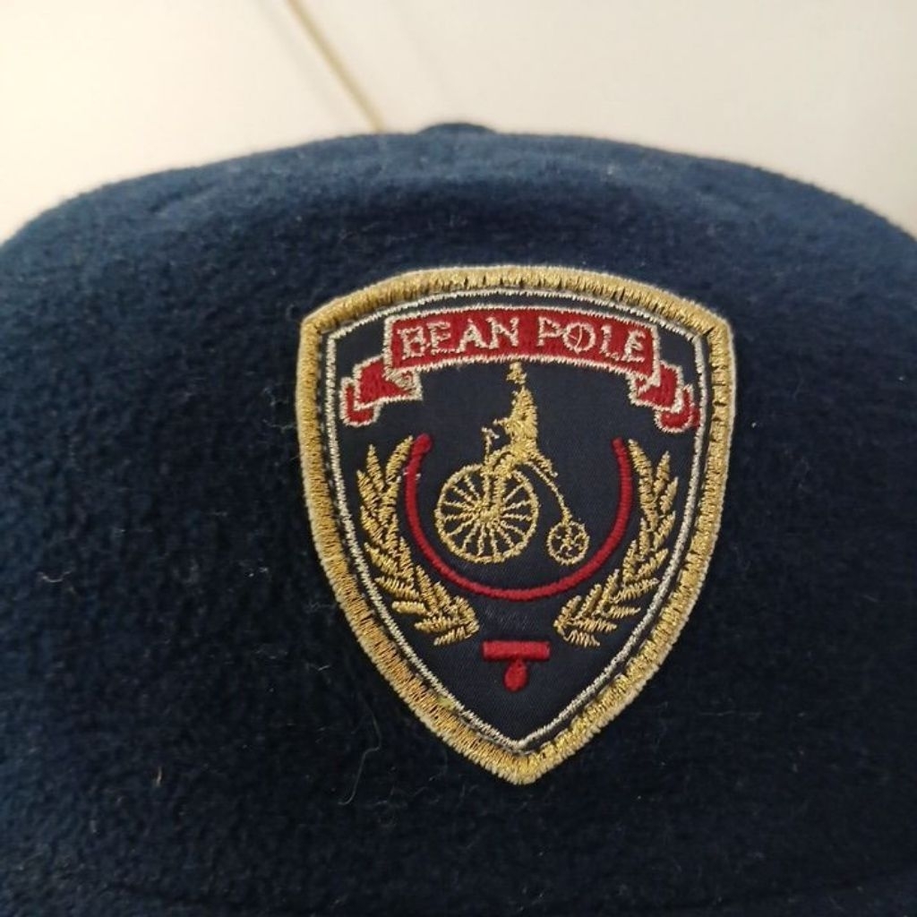 Topi BEANPOLE winter baseball caps bahan wol tebal lembut warna navy pekat logo bordir  second Origi