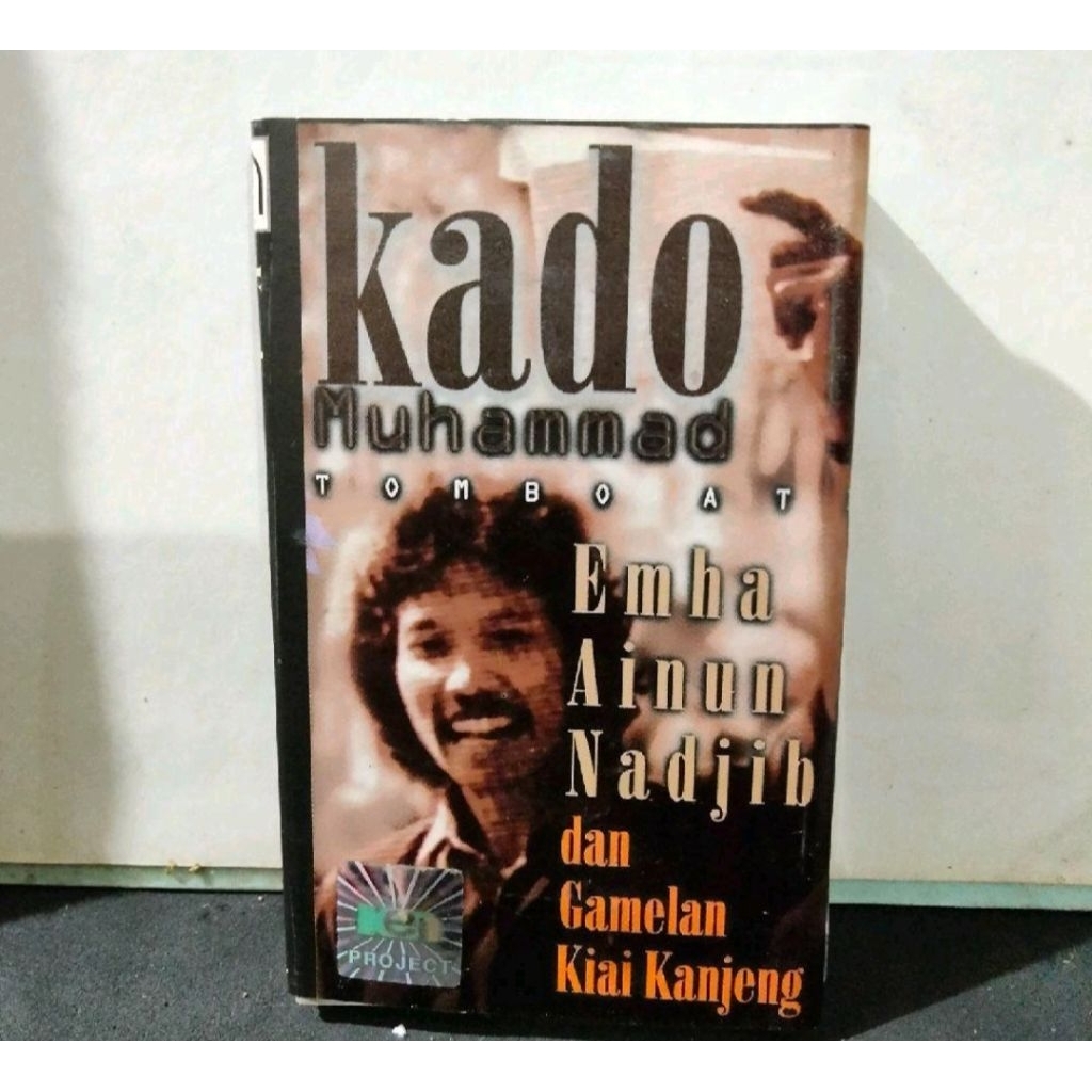 KASET PITA 0142- EMHA AINUN NADJIB