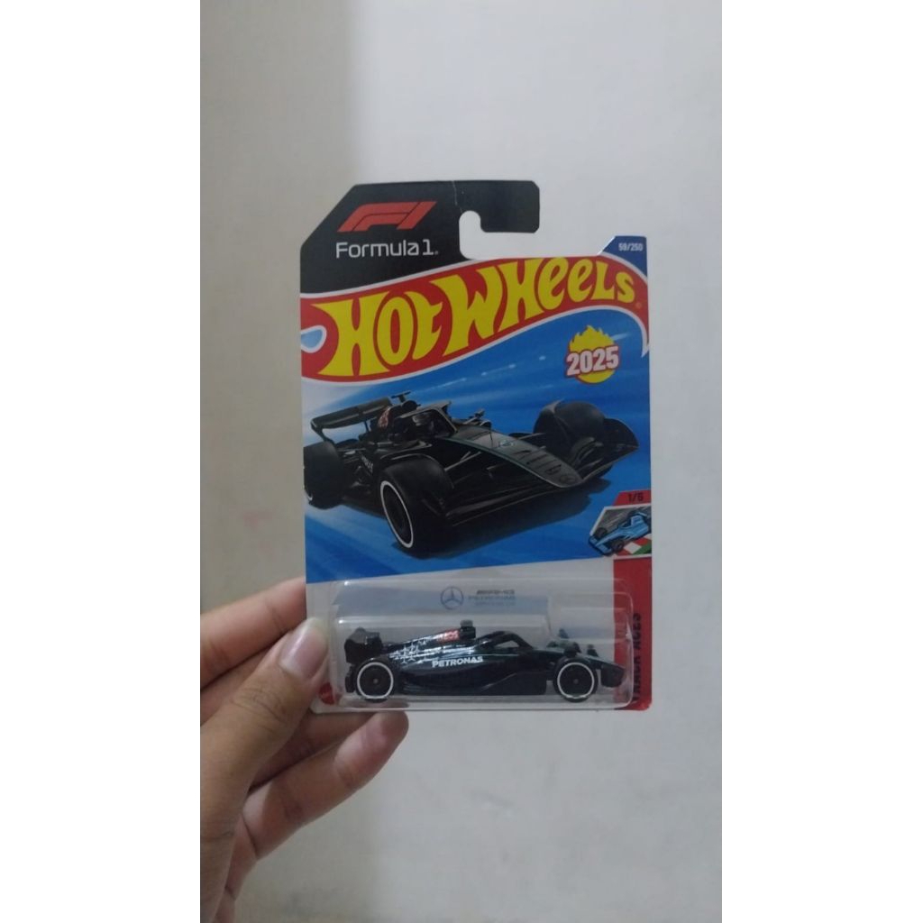 Hotwheels F1 Mercedes Petronas