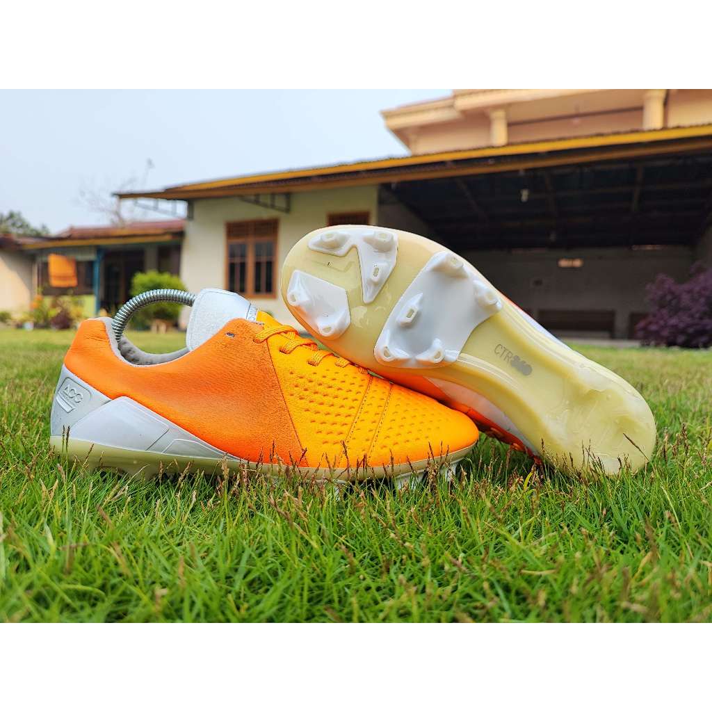 [Bisa COD] Sepatu Bola Soccer CTR360 Maestri III FG - Orange Black