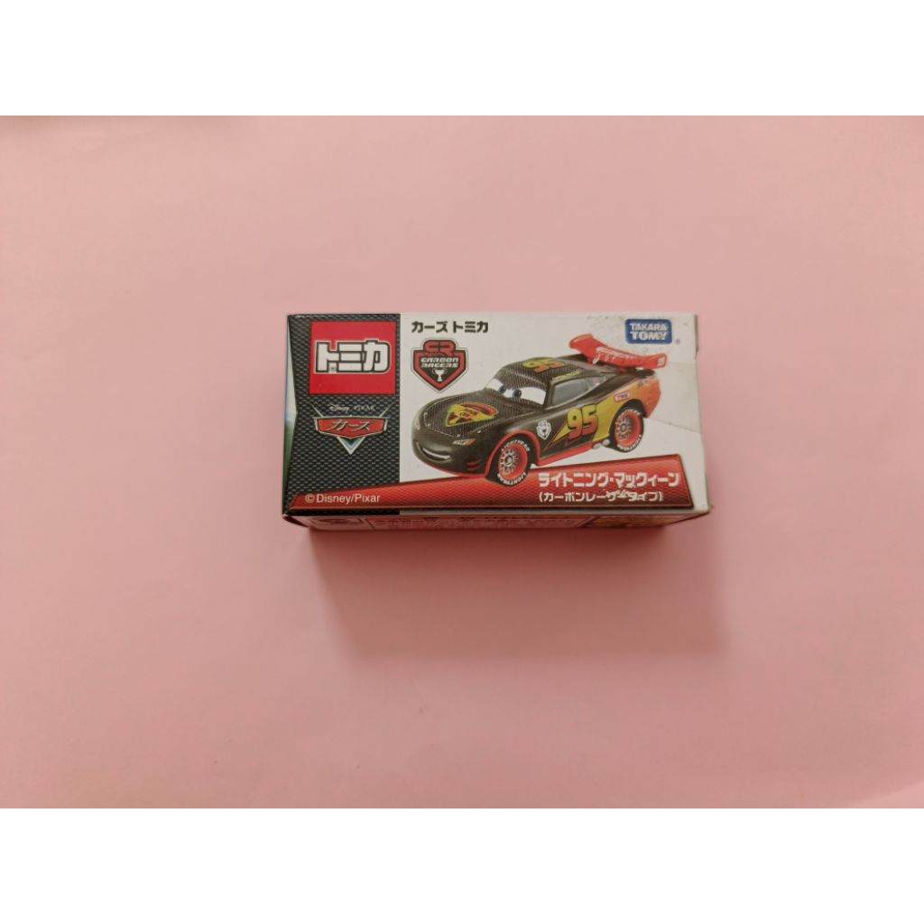 TOMICA REGULER CARS LIGHTNING MCQUEEN ( RACER TYPE )