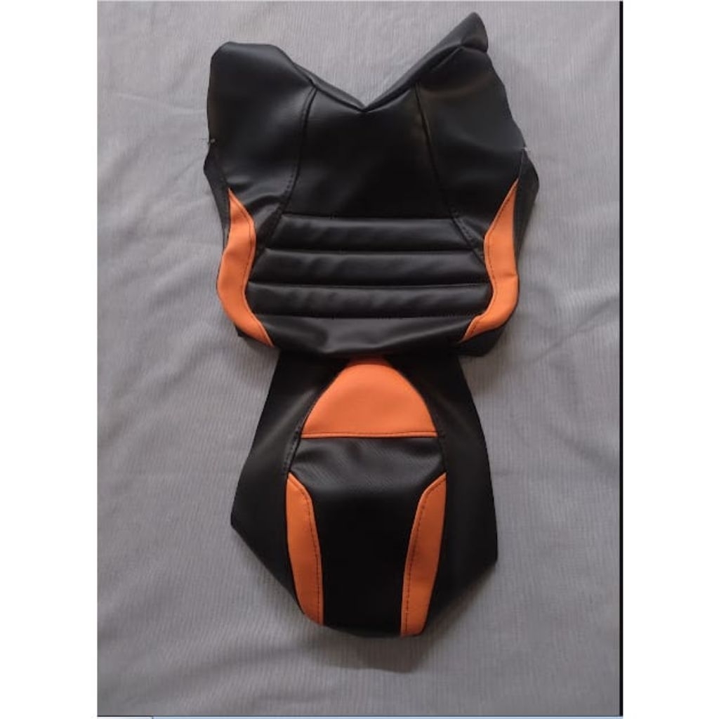 kulit jok cover jok bungkus jok motor Honda CBR  Generasi ke 2 dan 3 2010 2011 2013 pgm fi Honda CBR