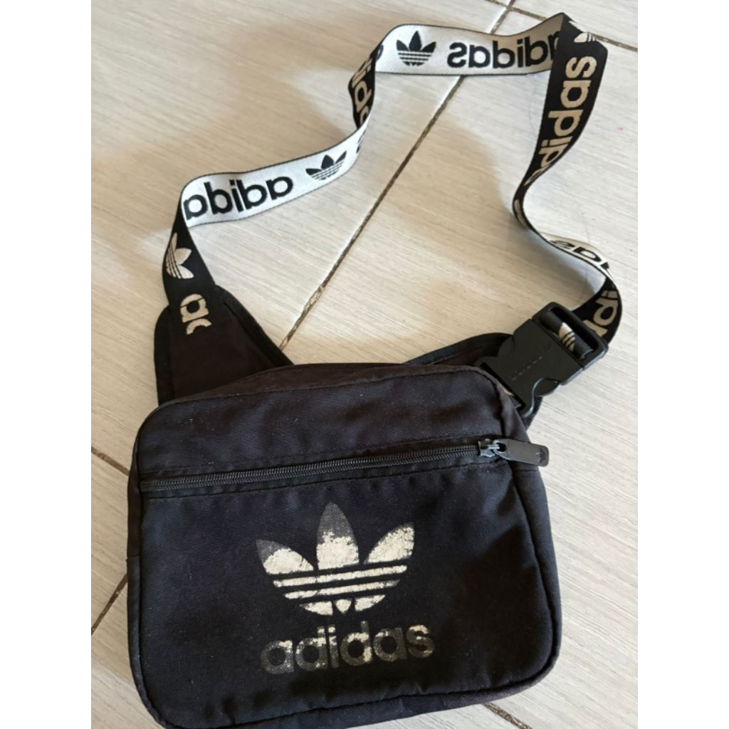 Preloved tas Adidas