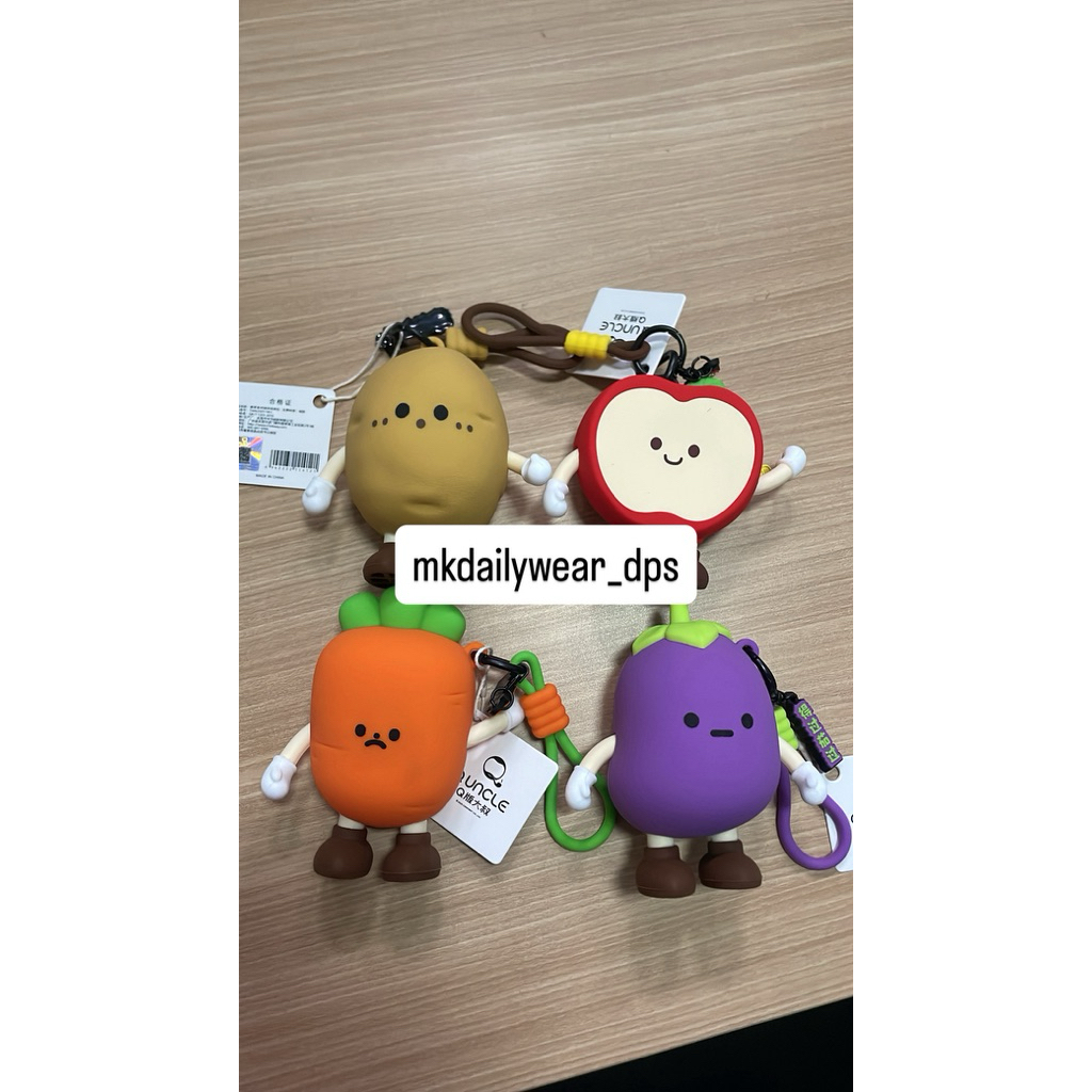 gantungan kunci q uncle impor