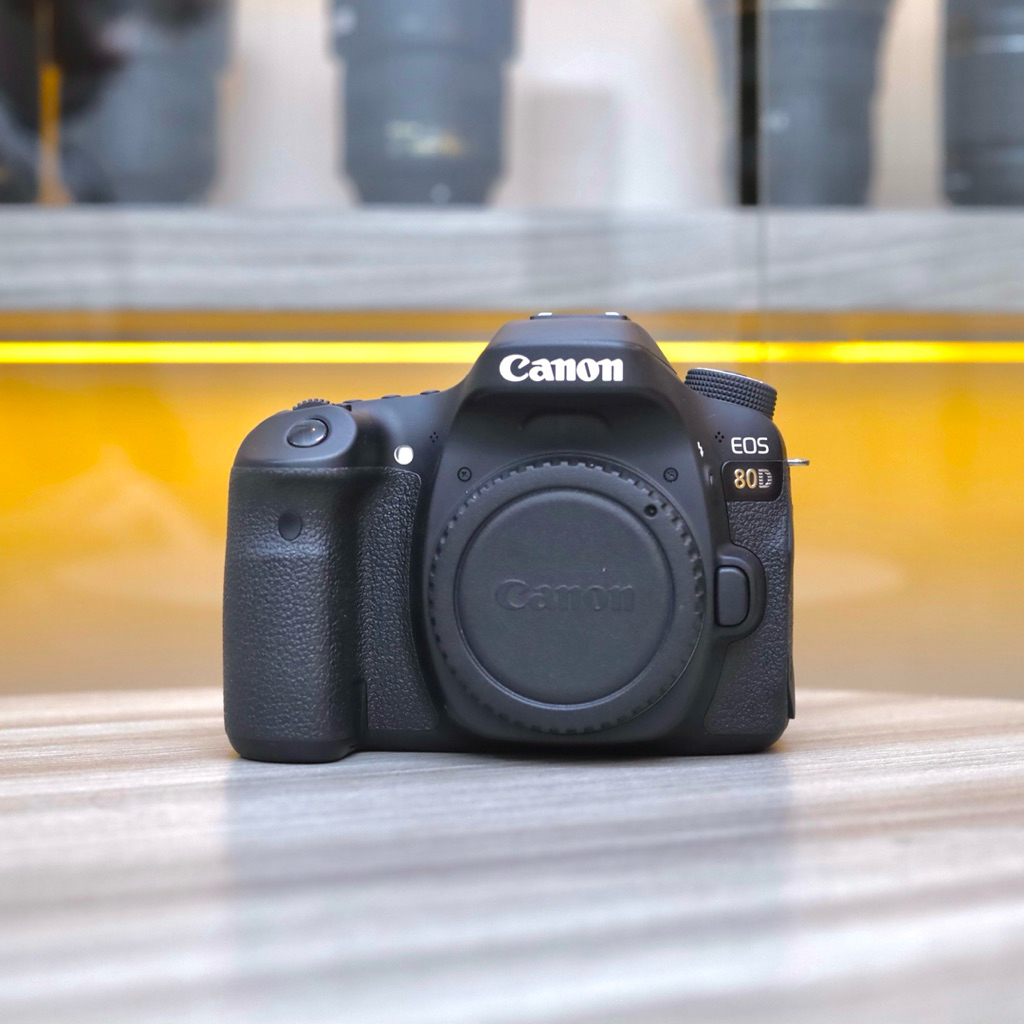 Canon EOS 80D Body Only - Kamera DSLR - CANON - 80D - Kamera Murah