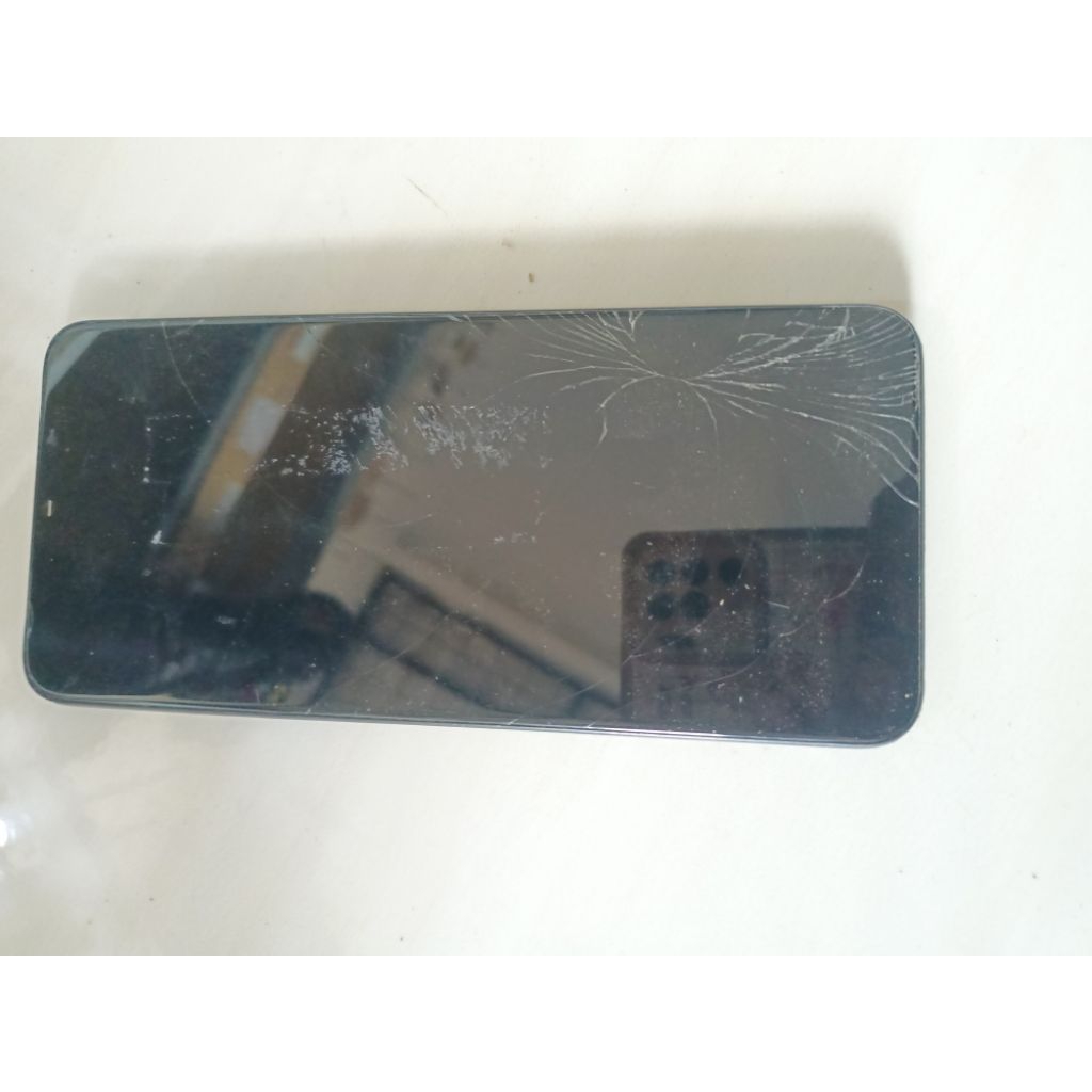 Lcd Tc Hp Realme C21Y minus Tc retak sentuh masih normal