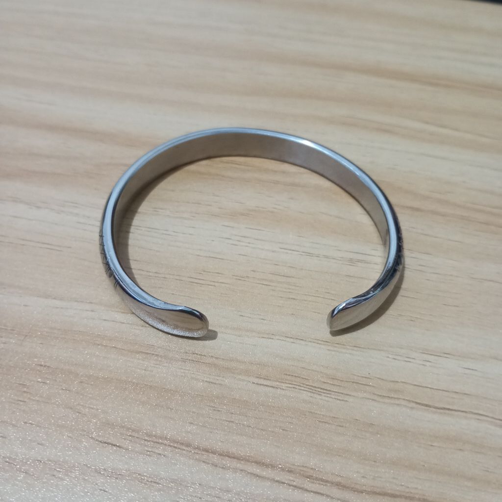 Gelang Besi Putih Asli Papua