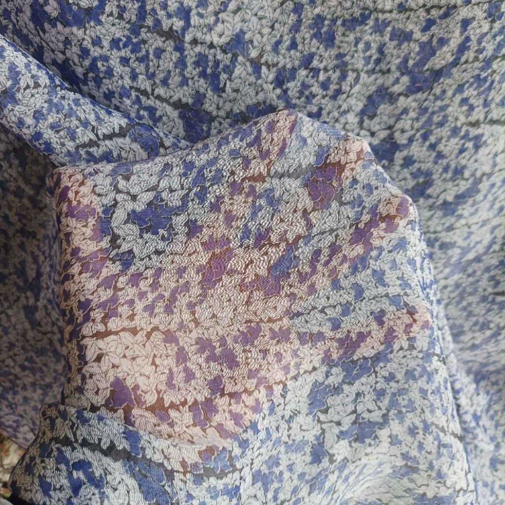 Kain Sifon Sutra Import Meteran - Motif Floral | Chiffon Silk Premium (Harga Kain Per½ Meter)