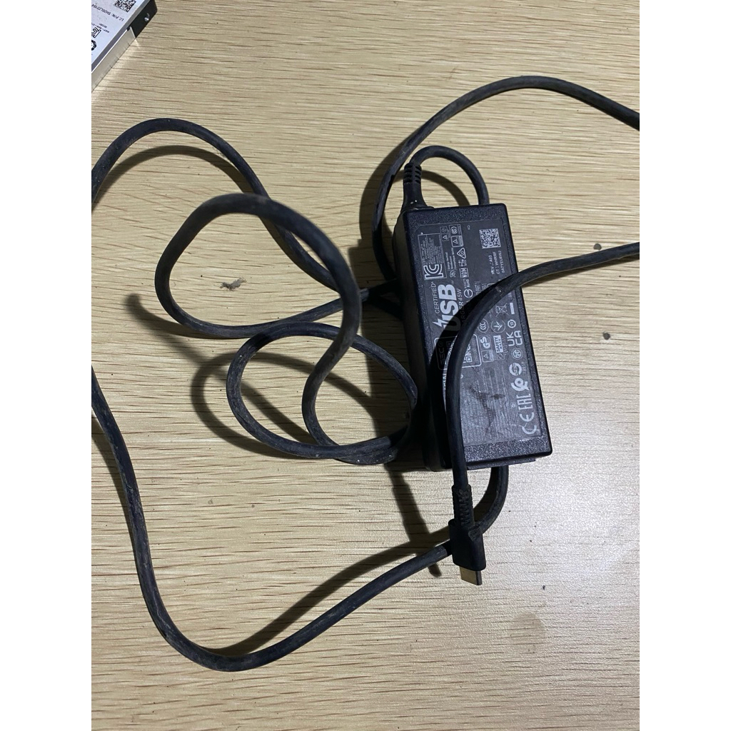 CHARGER HP /LENOVO TYPE C ORIGINAL