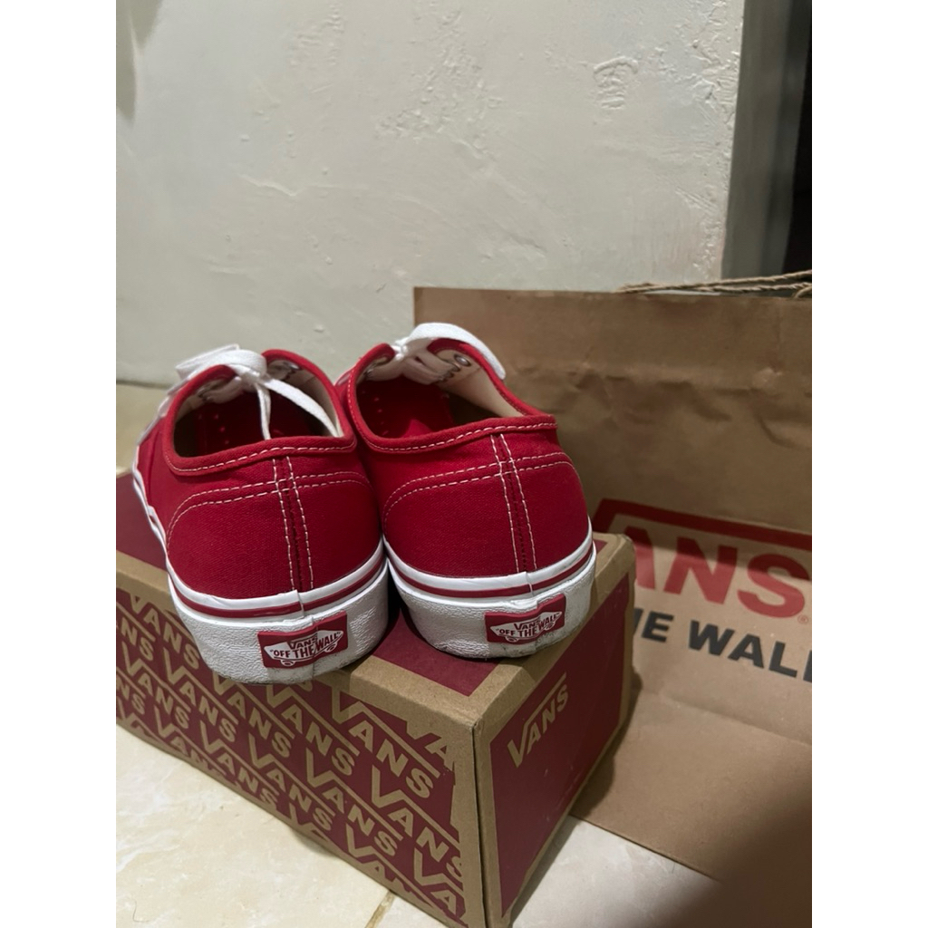 vans authentic red Chili