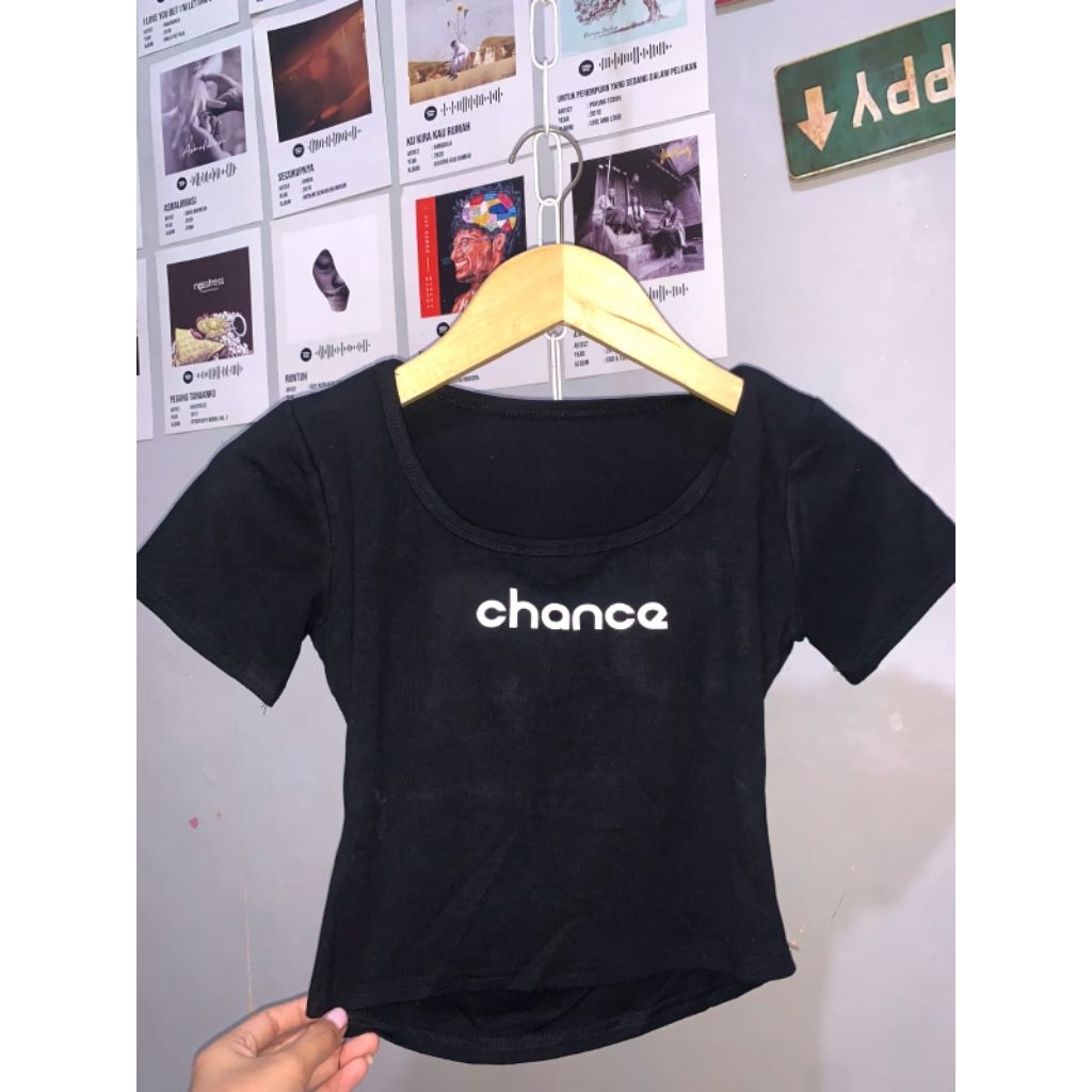 (Preloved) Crop Pressbody Hitam Cup Bra Dalam