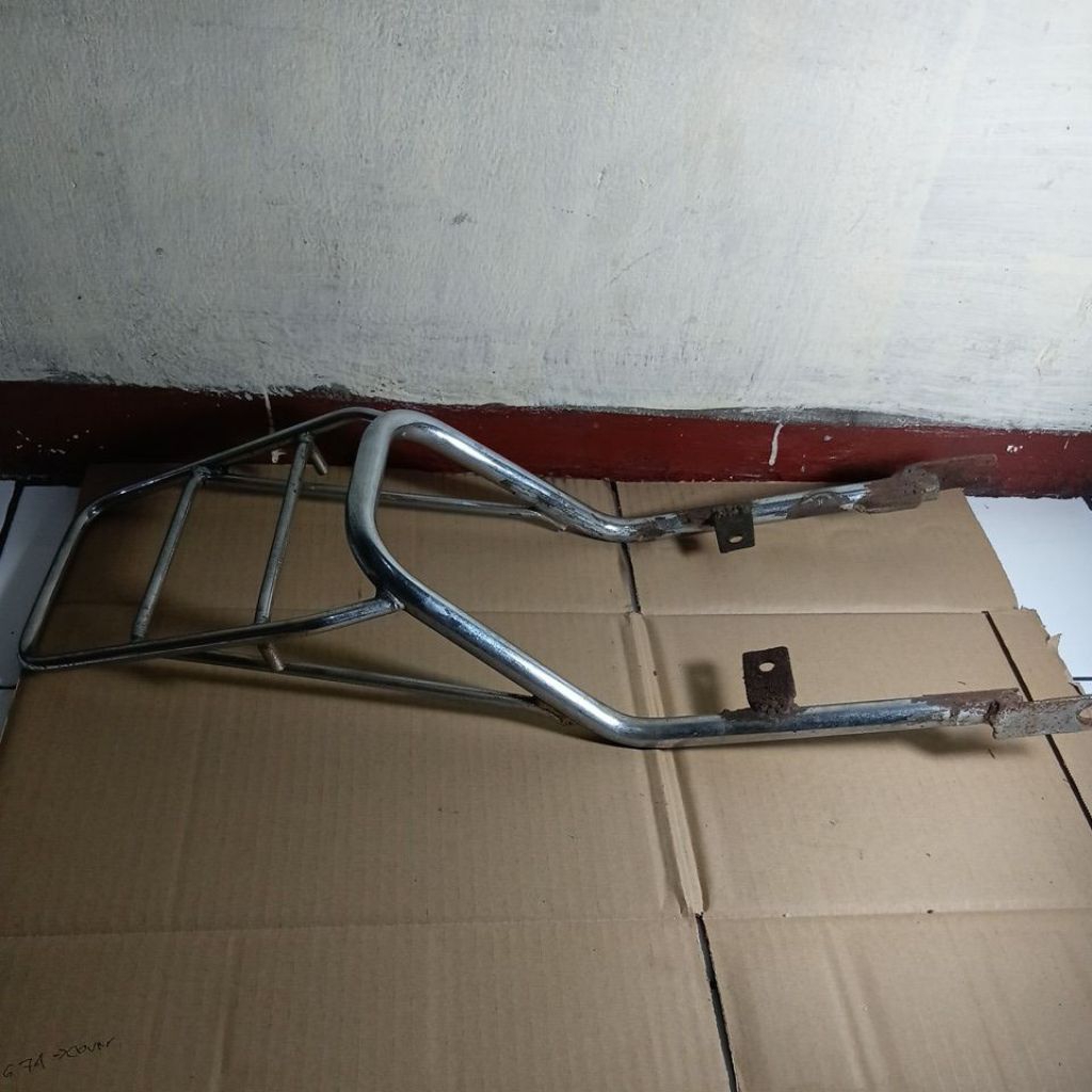 Behel belakang honda win