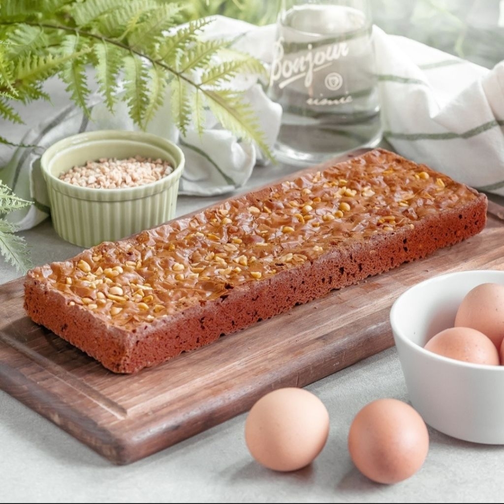 PRIMA RASA Brownies Panggang Rasa Kacang Kue Bolu Oleh-Oleh Bandung Fudgy Didalam Renyah Diluar Rasa