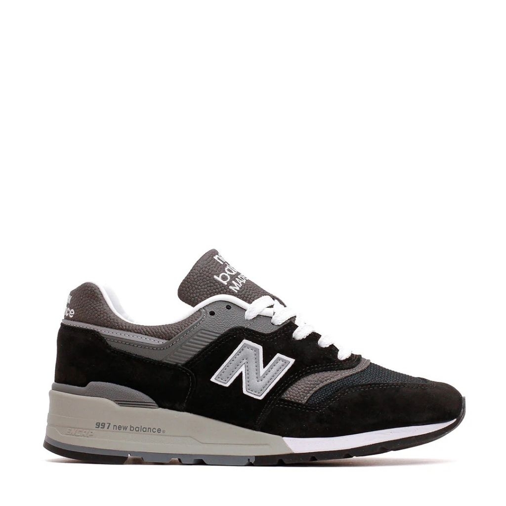 Sepatu Sneakers NB 997 Made In Usa Black