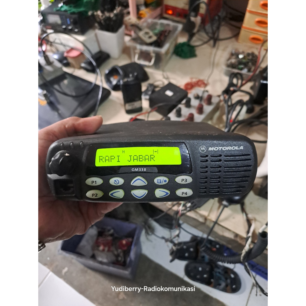 RIG MOTOROLA GM338 VHF RECEIVE BAGUS RX OKE GM 338 FREKUENSI VHF TRANSMIT 0 WATT TX NO COCOK BUAT RE