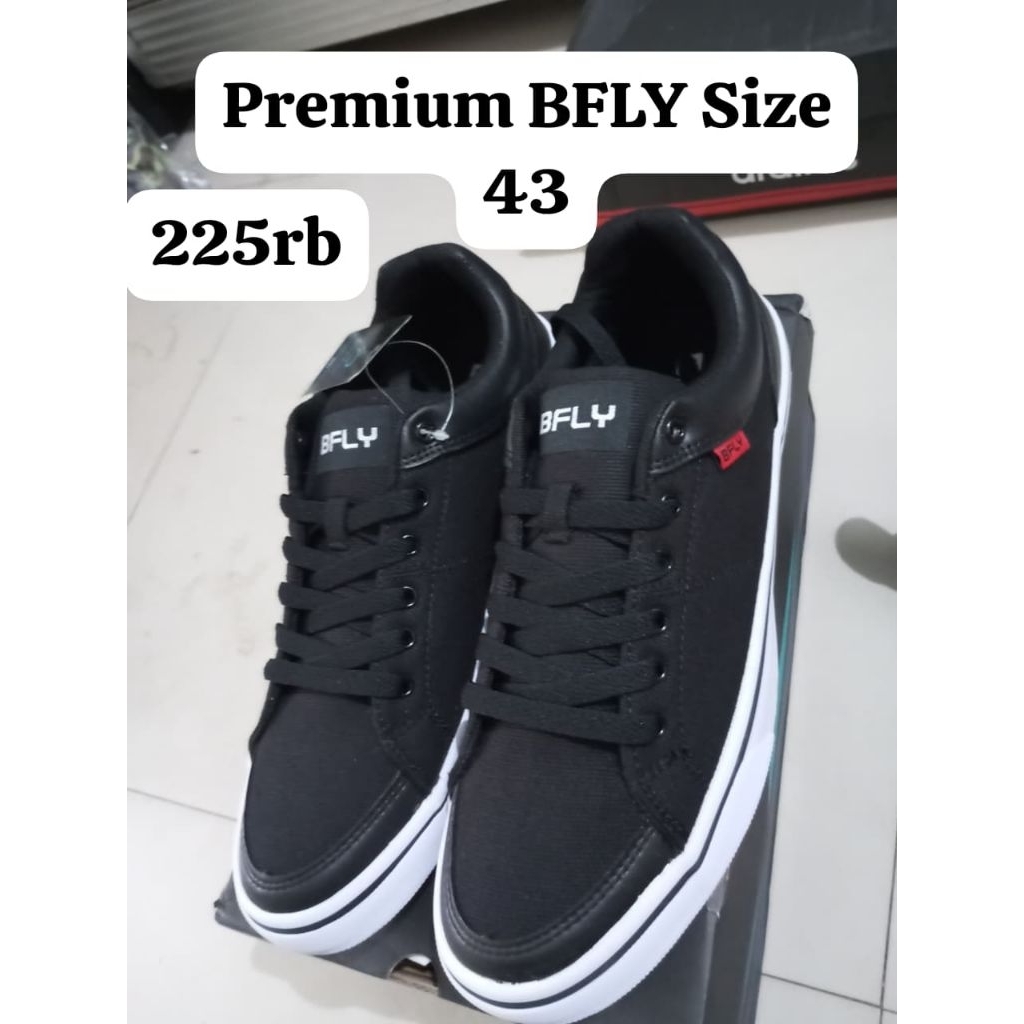 Sepatu Sneakers BFLY - Size 43 / Sepatu Pria
