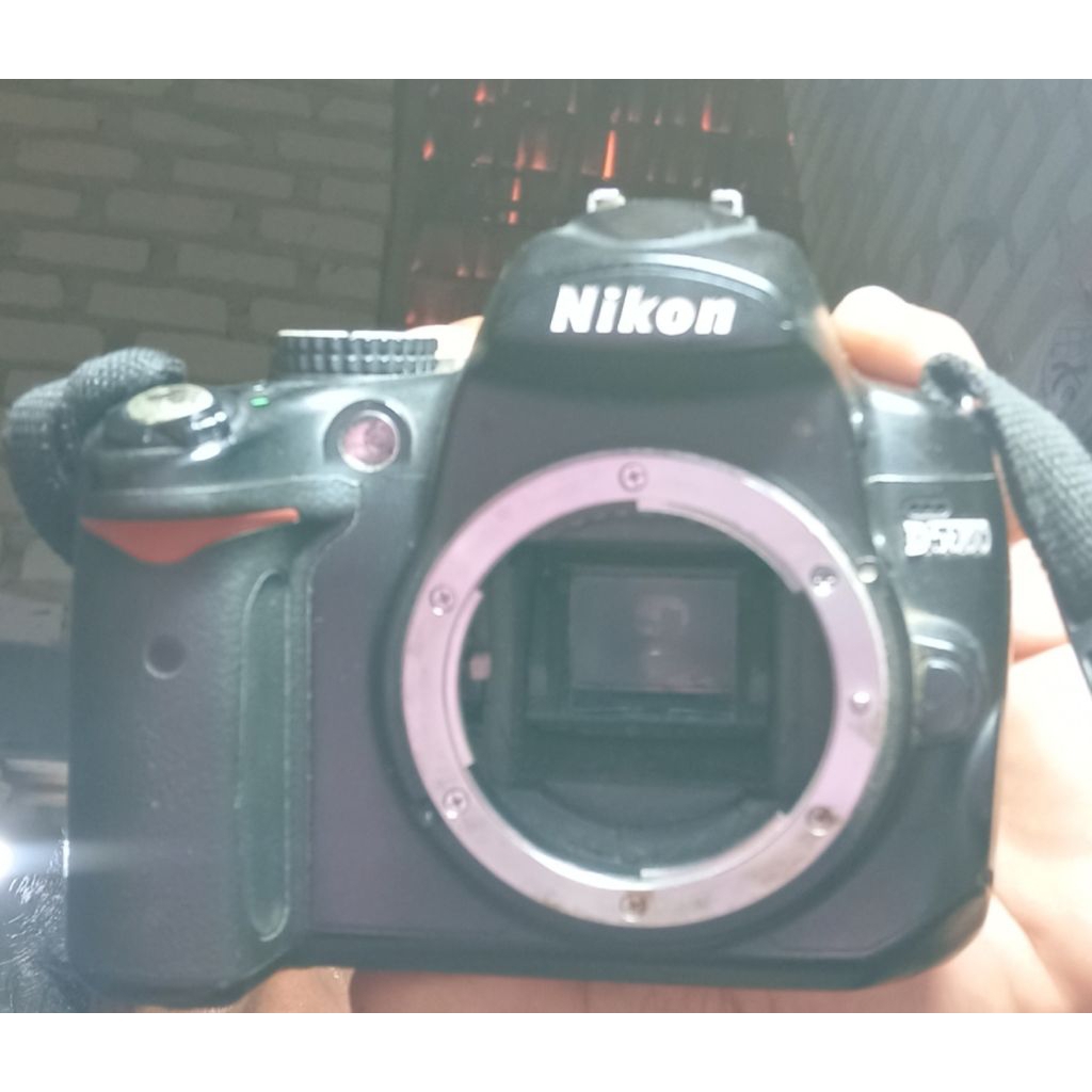 kamera Nikon d5000 body only