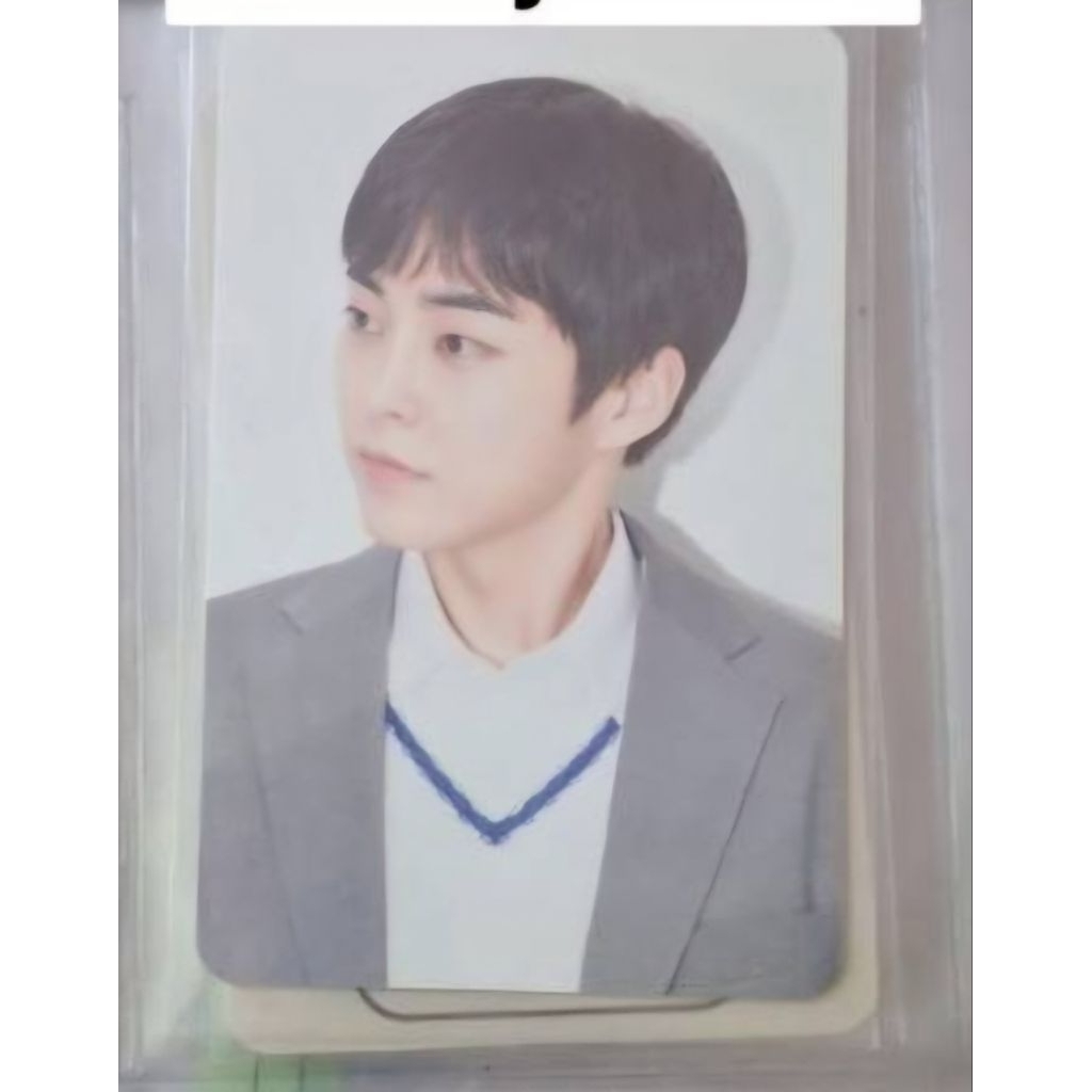 Photocard PC EXO Xiumin Season's Greeting 2024 SG 2024