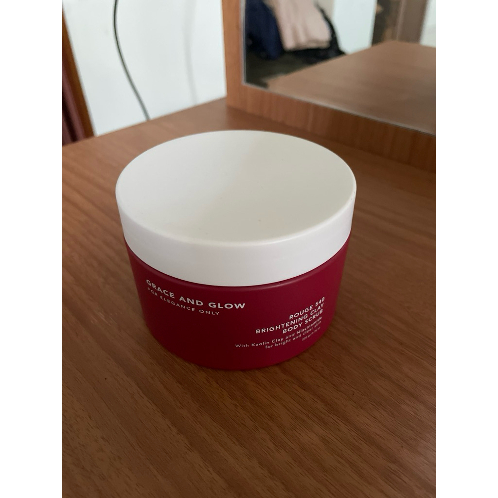 Grace and glow body scrub