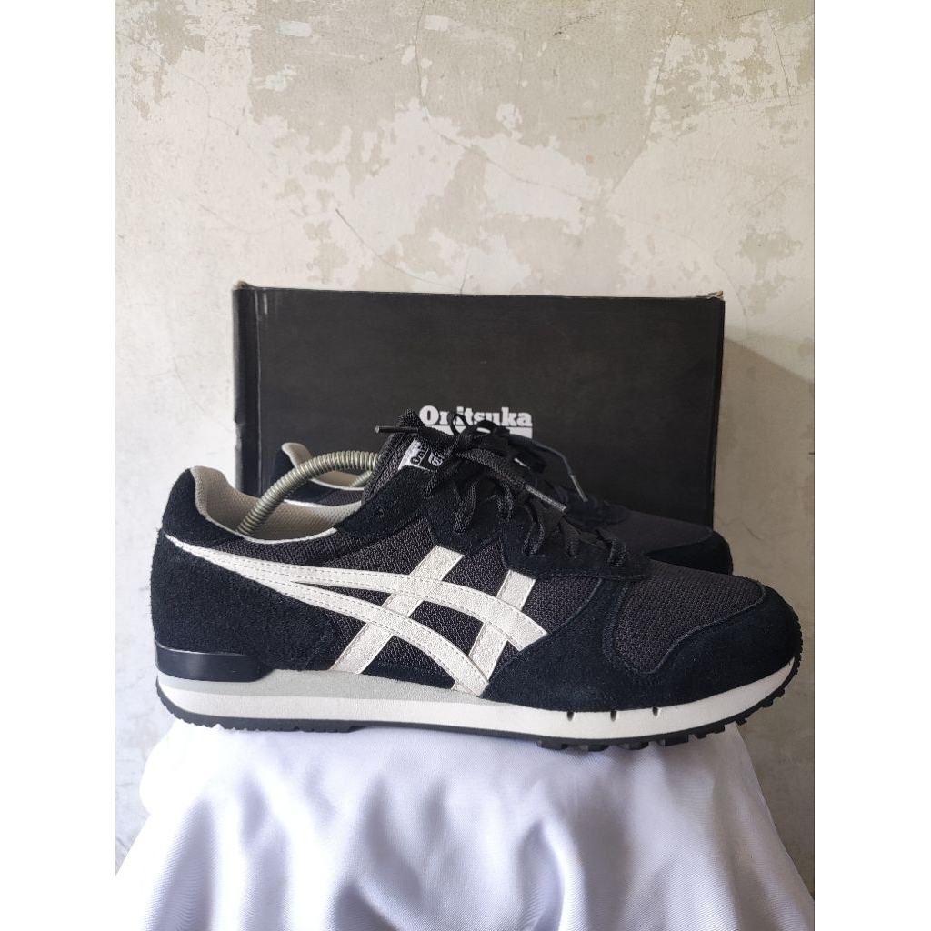 Onitsuka Tiger Alvarado Size 46.5
