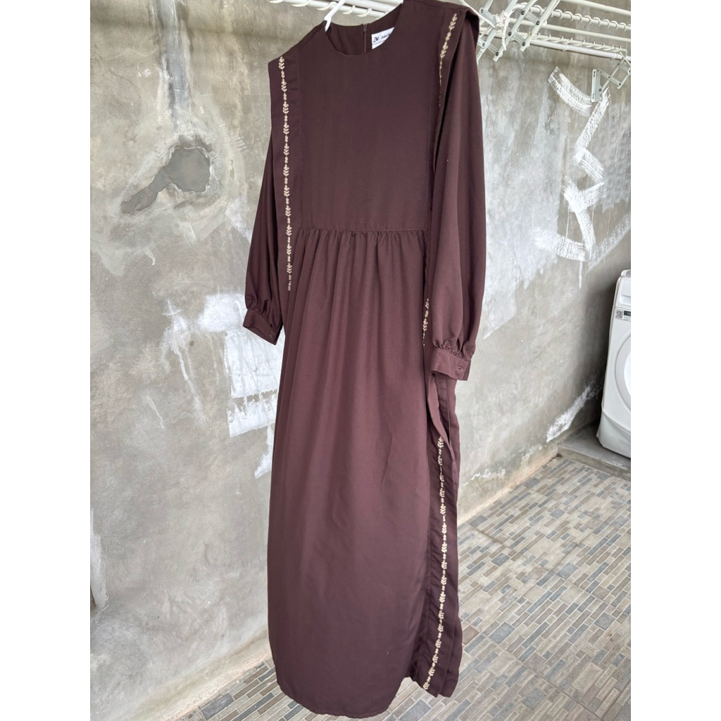 preloved dress zaskia mecca