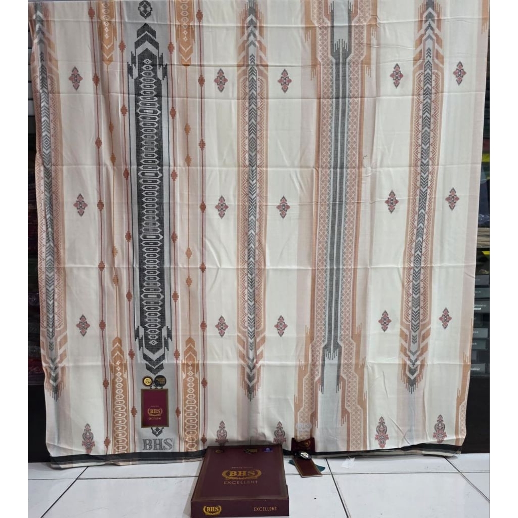SARUNG BHS EXCELLENT JSK MIX GOLD SILVER