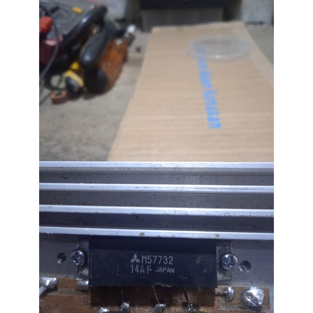 transistor m57732