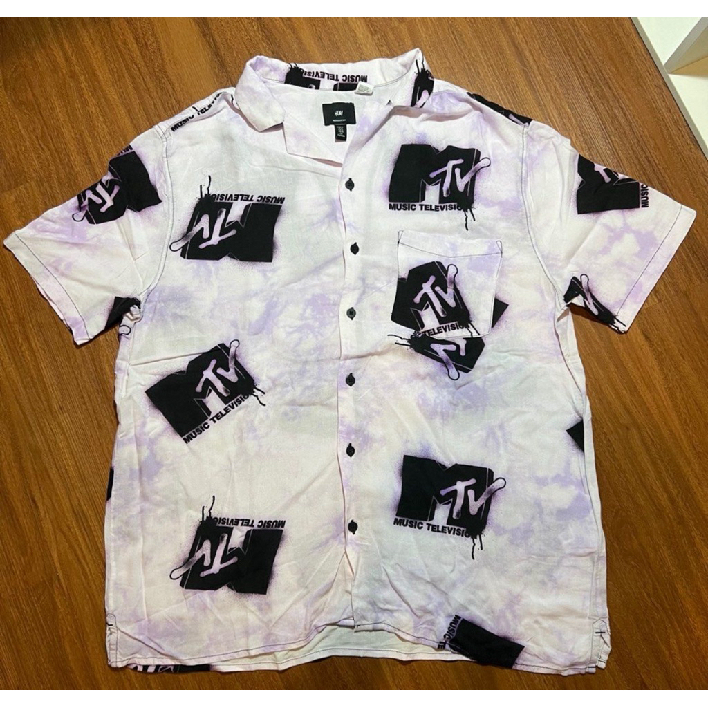 H&M x MTV Collab shirt kemeja