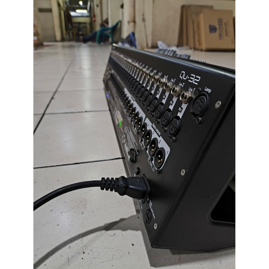 Mixer Digital Allen & Heath QU-32