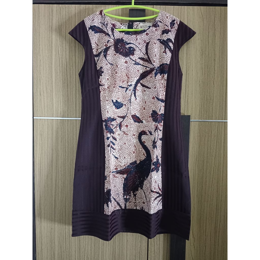 Dress Batik Cokelat Motif Merak | Batik Kultur Dea Valencia | Ld 92-pb 81 | RTA