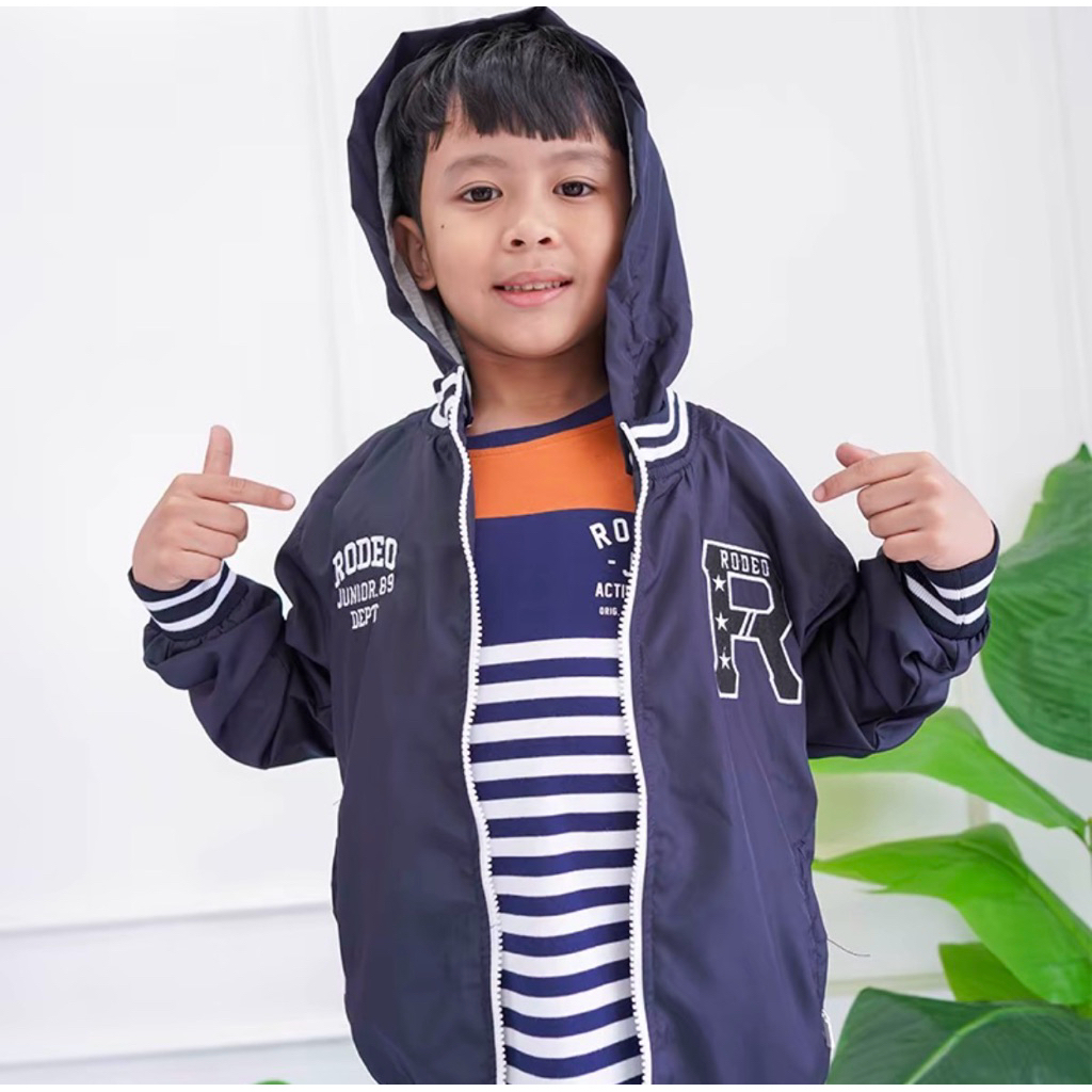 Jaket Parasut Hoodie Anak Laki-laki Size M Rodeo Junior