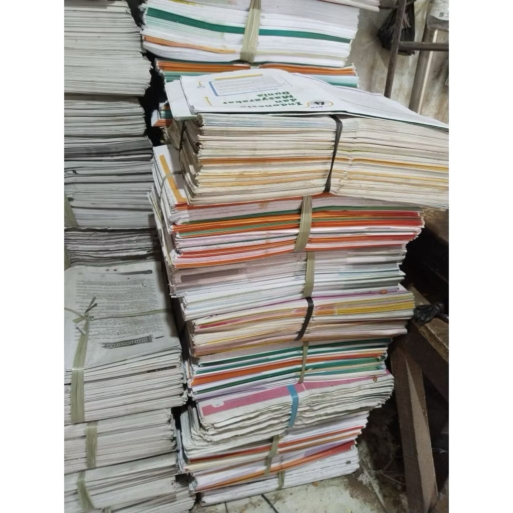 Koran bekas 1 kg