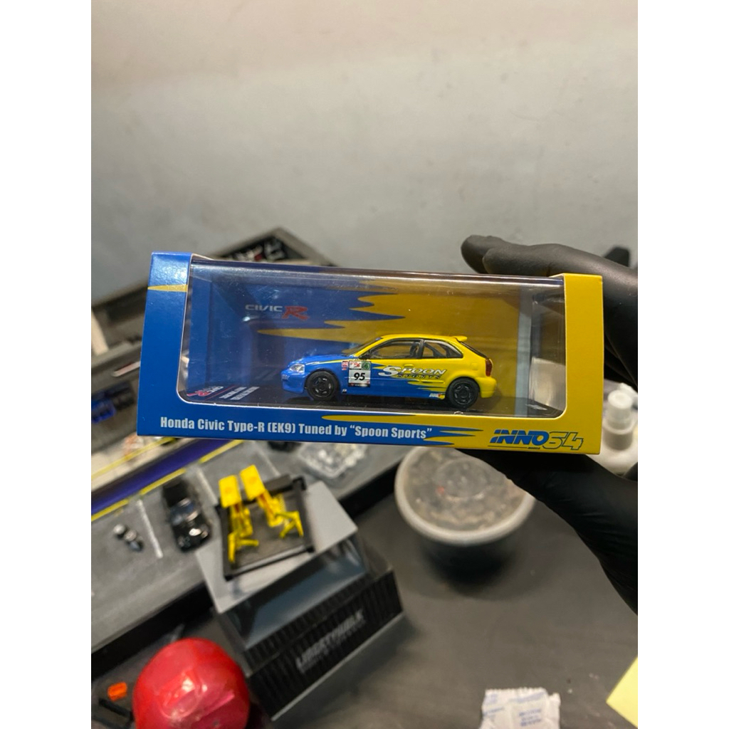 inno64 ek9 spoon diecast 1/64