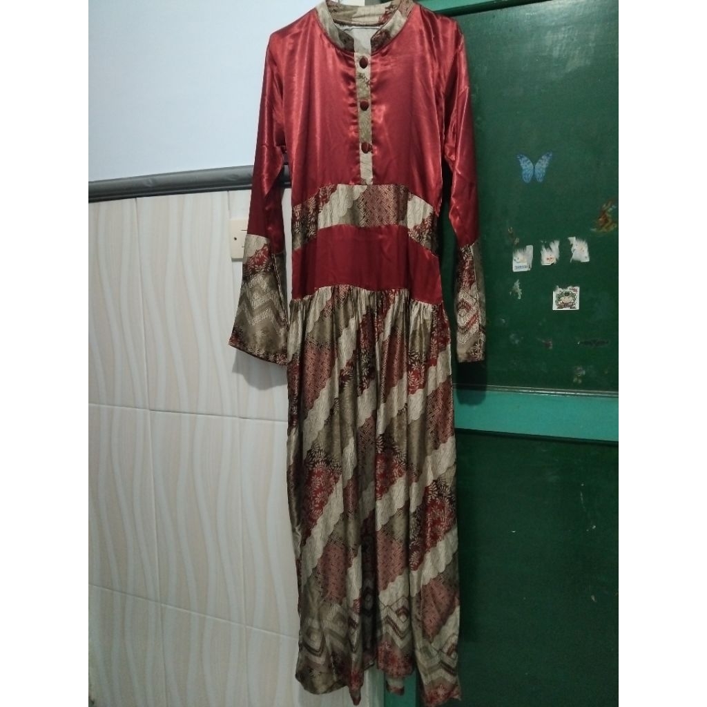 Preloved gamis Batik Maroon