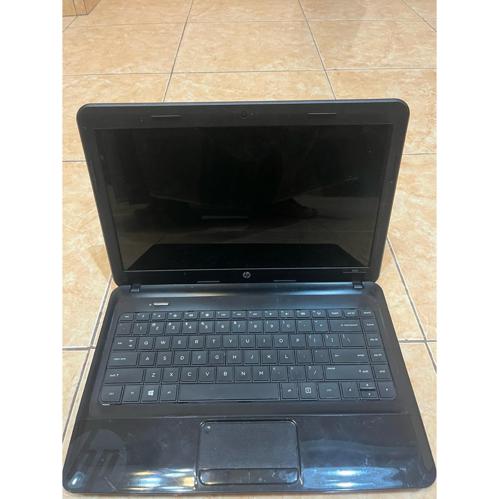 Laptop HP 1000