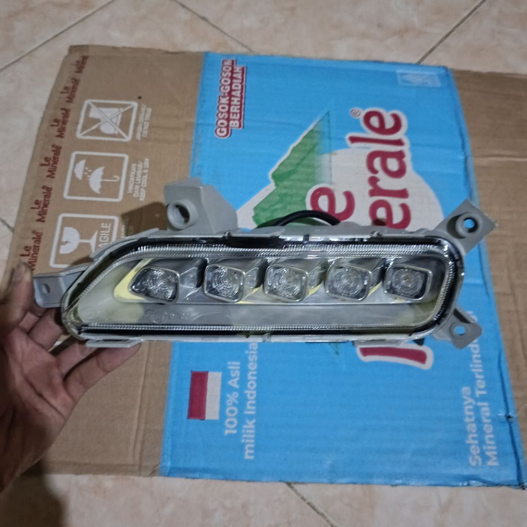 LAMPU LED DRL BUMPER DEPAN WULING CORTEZ