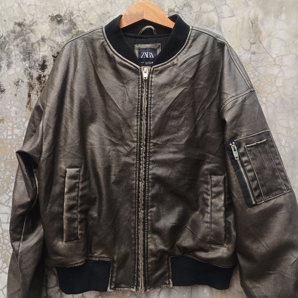 jaket kulit zara