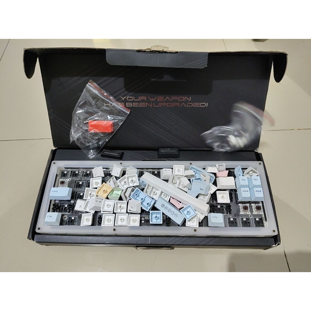 Keyboard Mechanical Rexus Daxa M71 Classic bonus Case akrilik dan keycaps