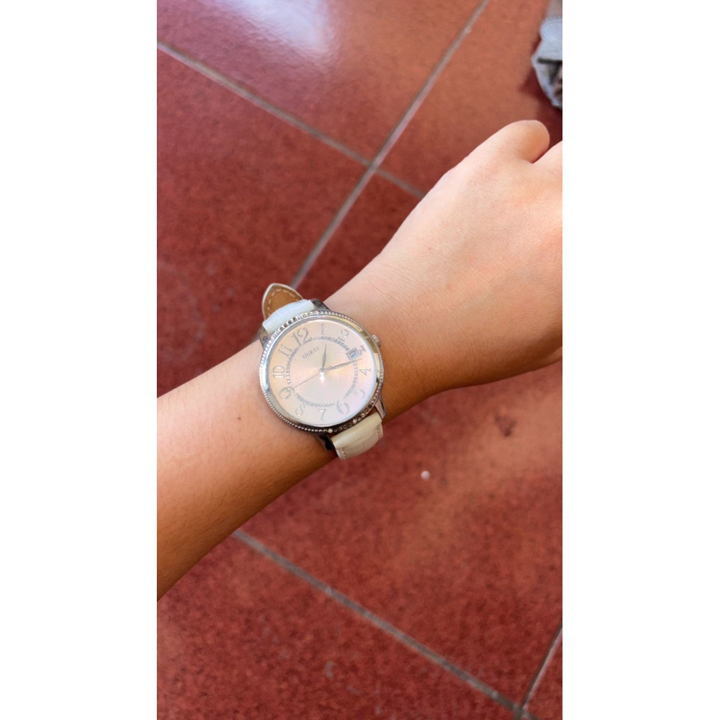 Guess Jam tangan wanita ORI