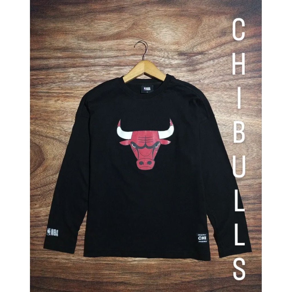 T-SHIRT KAOS CHICAGO BULLS LONGSLEEVE  ART SABLON TIMBUL & BORDIR PRIA/UNISEX BEKASPAKAI