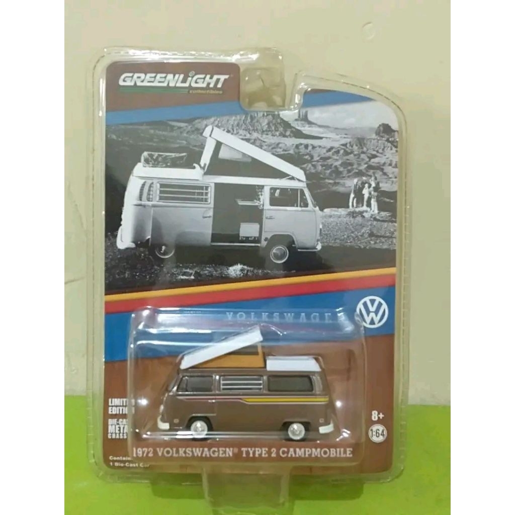Greenlight 1972 Volkswagen Type 2 Bus Campmobile