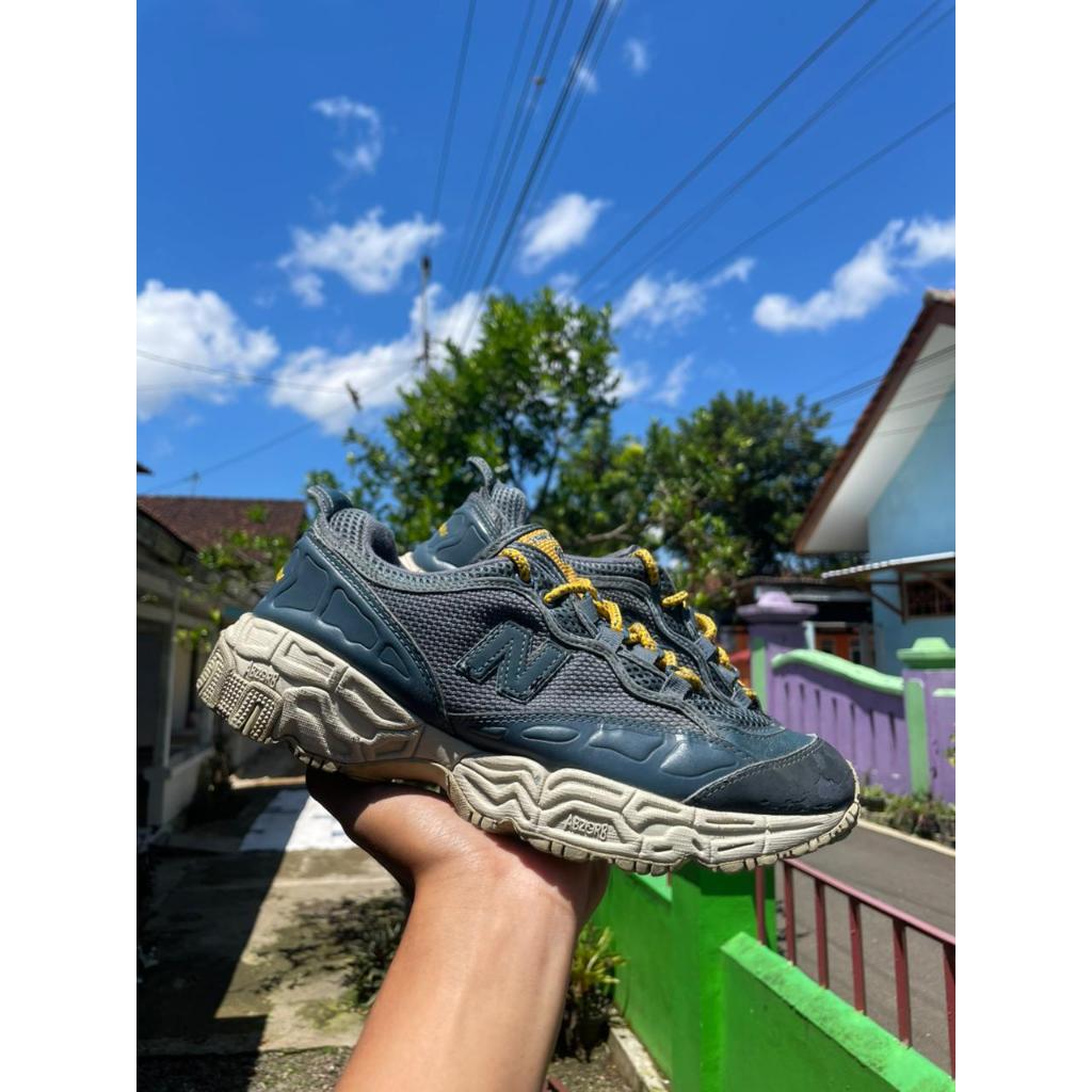 SEPATU GUNUNG TRAILRUN OUTDOOR NB ALL TERAIN Size 42