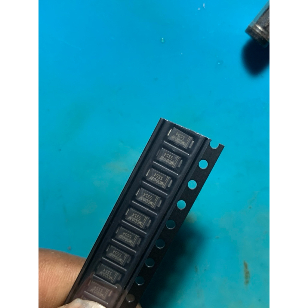 Dioda Diode Schottky SS54 40V 1A SMA DO-214AC