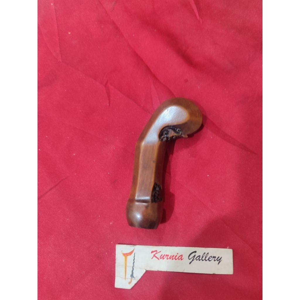 deder keris handel keris lawasan