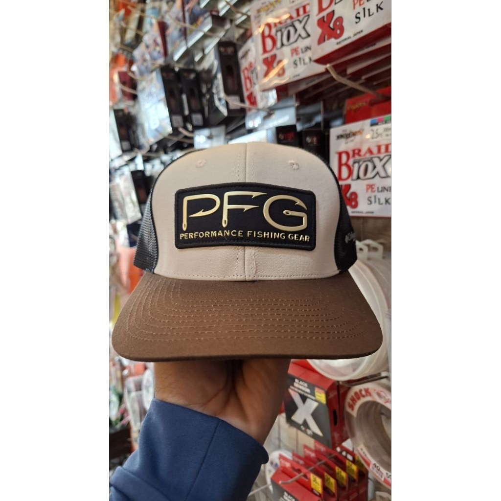 TOPI COLUMBIA PFG